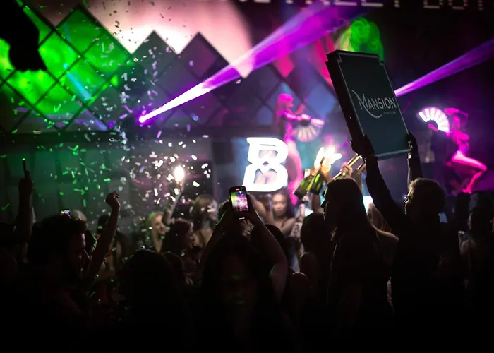 Paradox Vancouver